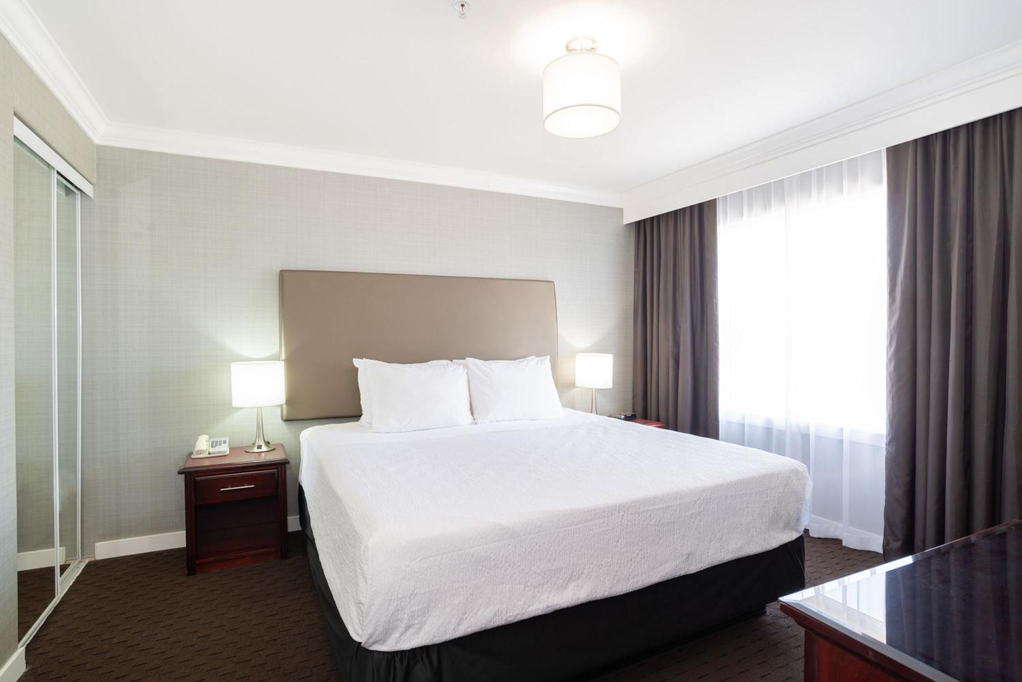 Sandman Hotel Red Deer Buitenkant foto