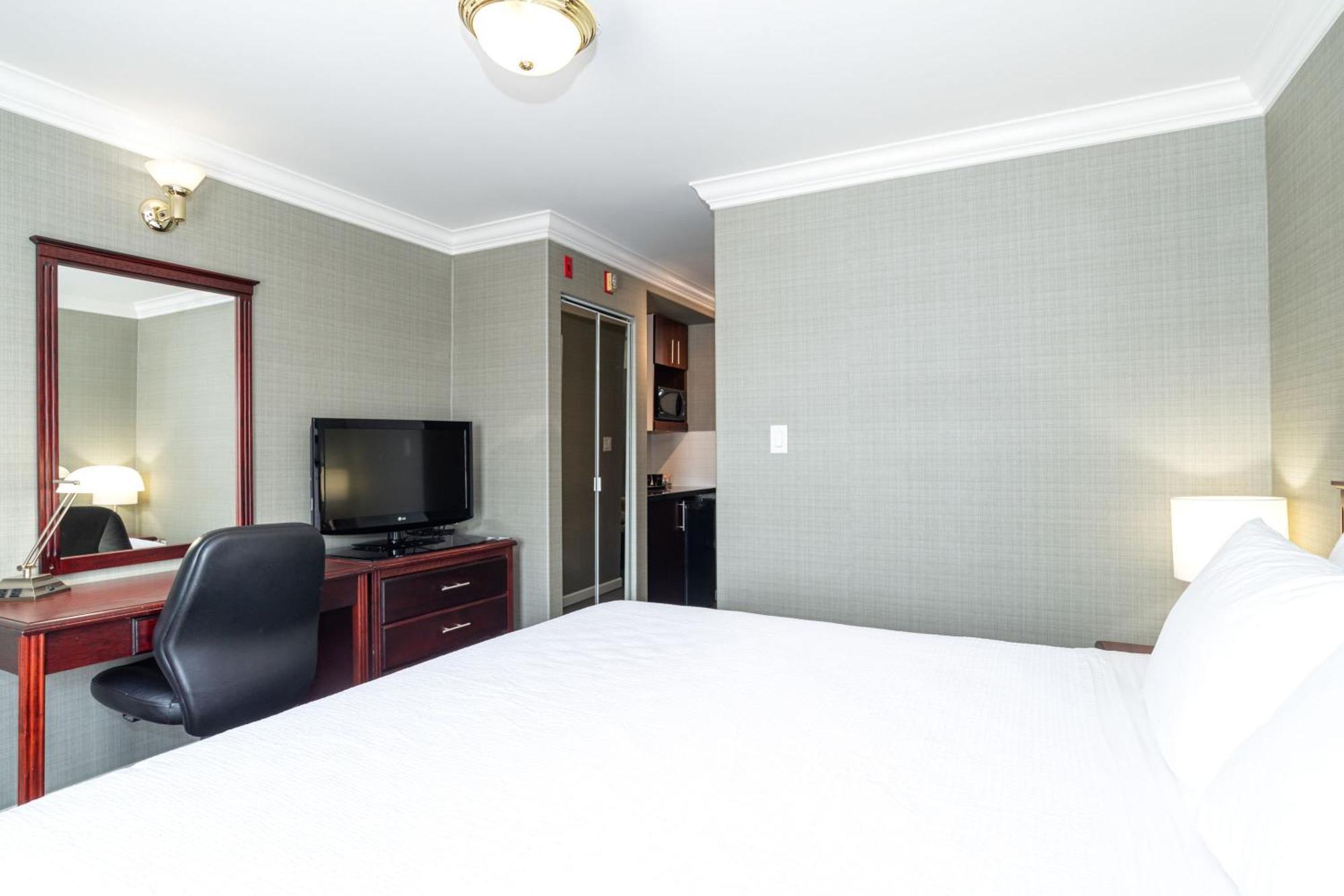Sandman Hotel Red Deer Buitenkant foto